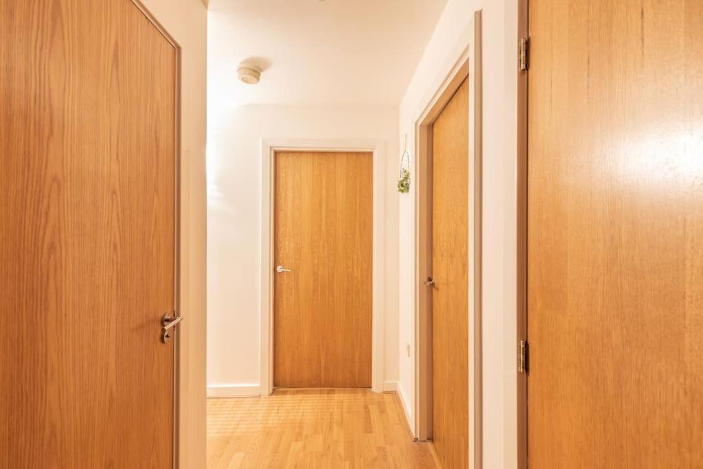 Cosy, Modern City Centre Apartment Free Parking Leicester Exterior photo